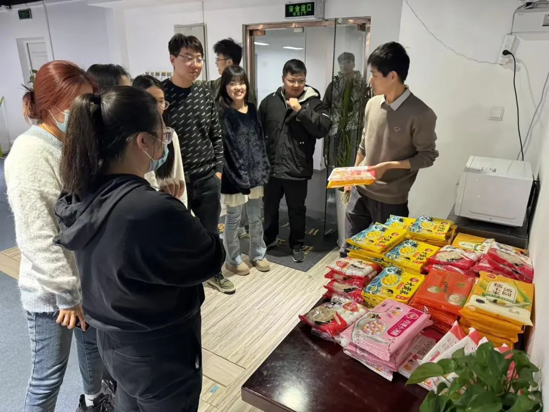 元宵佳節，情暖人心